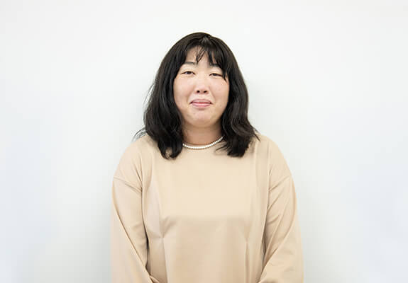 システムソリューション事業本部　開発4部 M.R.